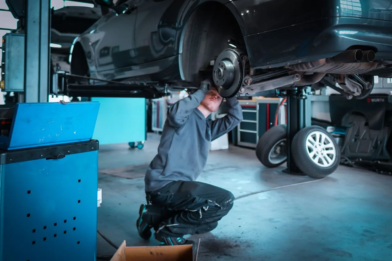 Fahrzeuganpassung bei Fahrzeugtechnik Osmanovic